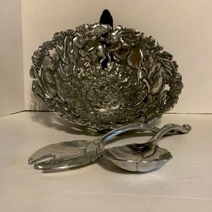 WOW !!! Bunny, ARTHUR COURT,1999 salad serving utensils AND GORGEOUS bowl.Bunny